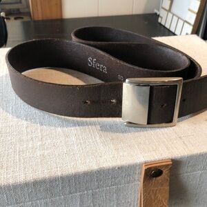 Mens Sfera leather belt silver buckle rustic leather strap 42” strap